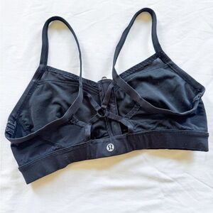 Lululemon Racerback Bra *Medium Support, A/B Cup Size 8 BLACK